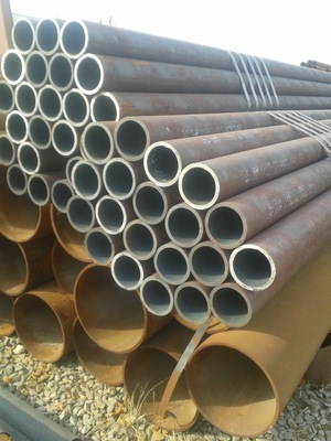 無縫管廠家常年現(xiàn)貨供應(yīng)20#碳素?zé)o縫鋼管，規(guī)格齊全，品質(zhì)保證